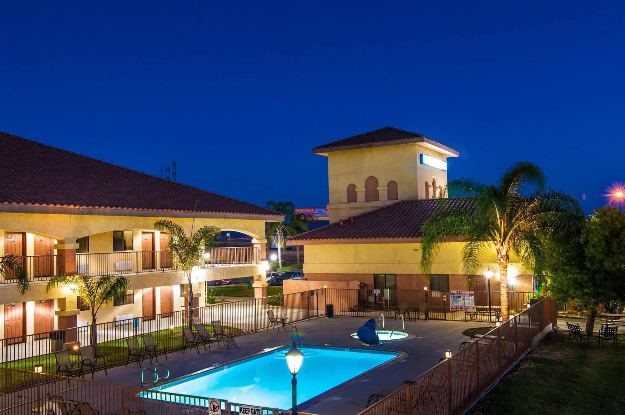 Motel 6-Santa Nella, Ca - Los Banos Εξωτερικό φωτογραφία